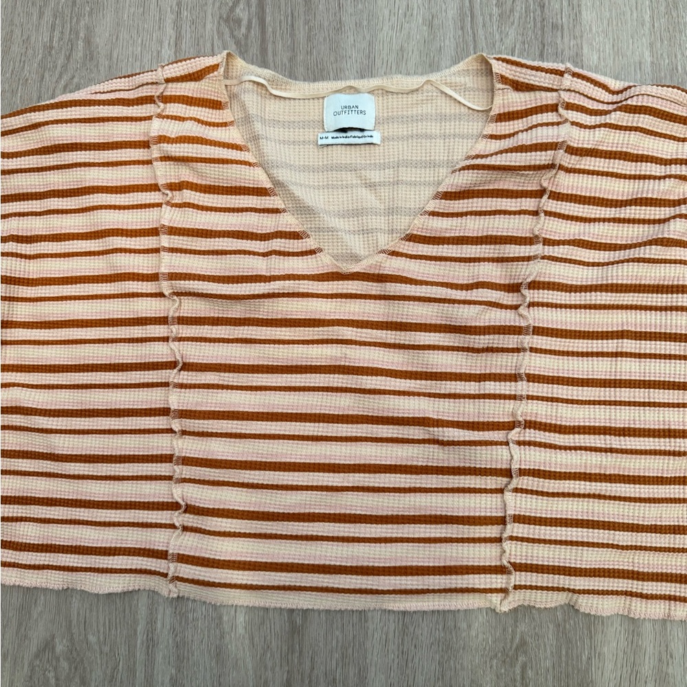 Urban Outfitters UO Cerys Spliced Thermal Cropped Blouse Top Size Medium Cropped - Picture 2 of 8